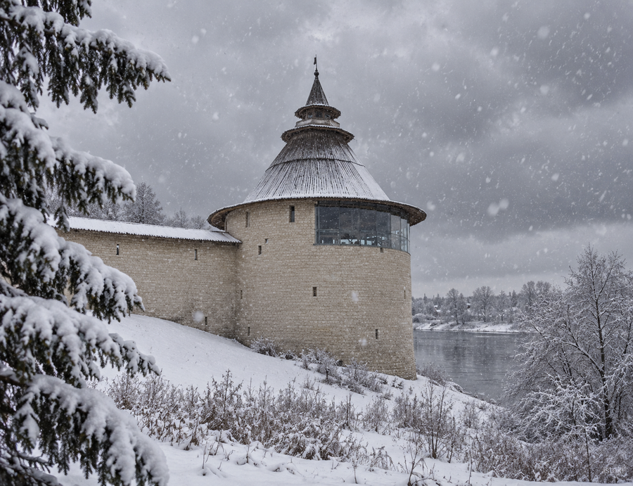 Древний Псков: путешествие сквозь новогодние века