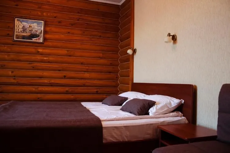 Фаворит 3* (г.Псков)