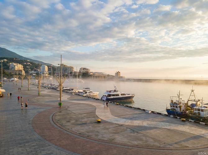 Автобус | Эхо Победы: 9 Мая в героическом Севастополе