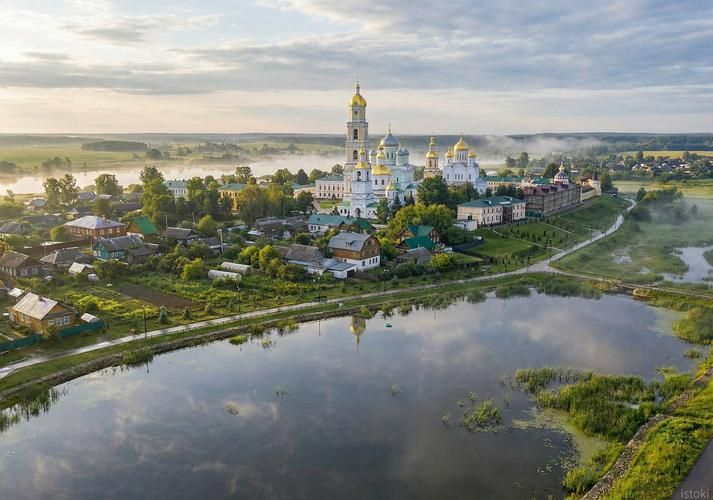 Автобус| Болдино: осень, что писала поэзию из Воронежа