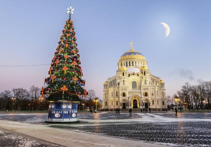 Петербург в снегу: где каждый дворец шепчет новогоднюю тайну