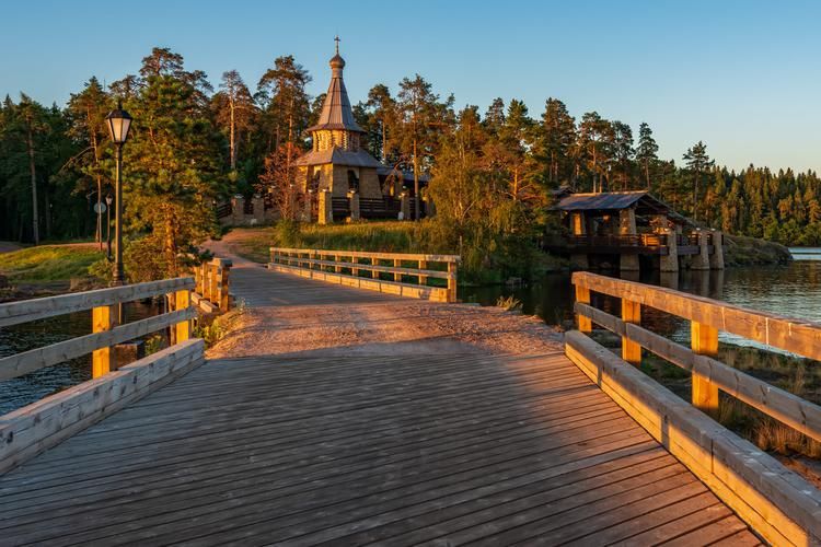Карелия в зимнем сне: где лес — белый храм, а озёра — стекло